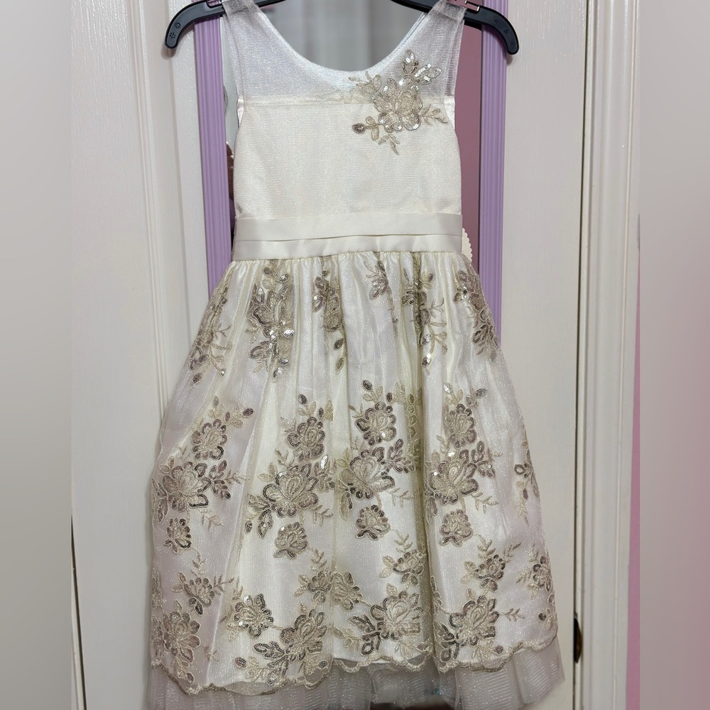 Formal American Princess dress Sz 7